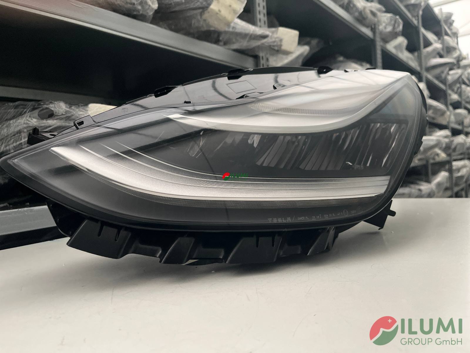 TESLA MODEL 3 SCHEINWERFER LINKS KPL 1077375-50-B