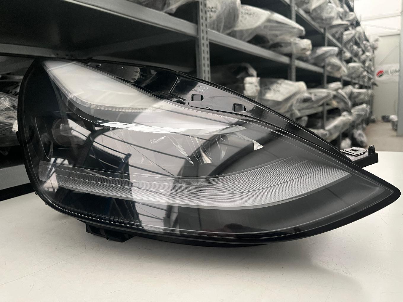 TESLA Y LIFT VOLL LED SCHEINWERFER RECHTS KPL 1514953-00-C