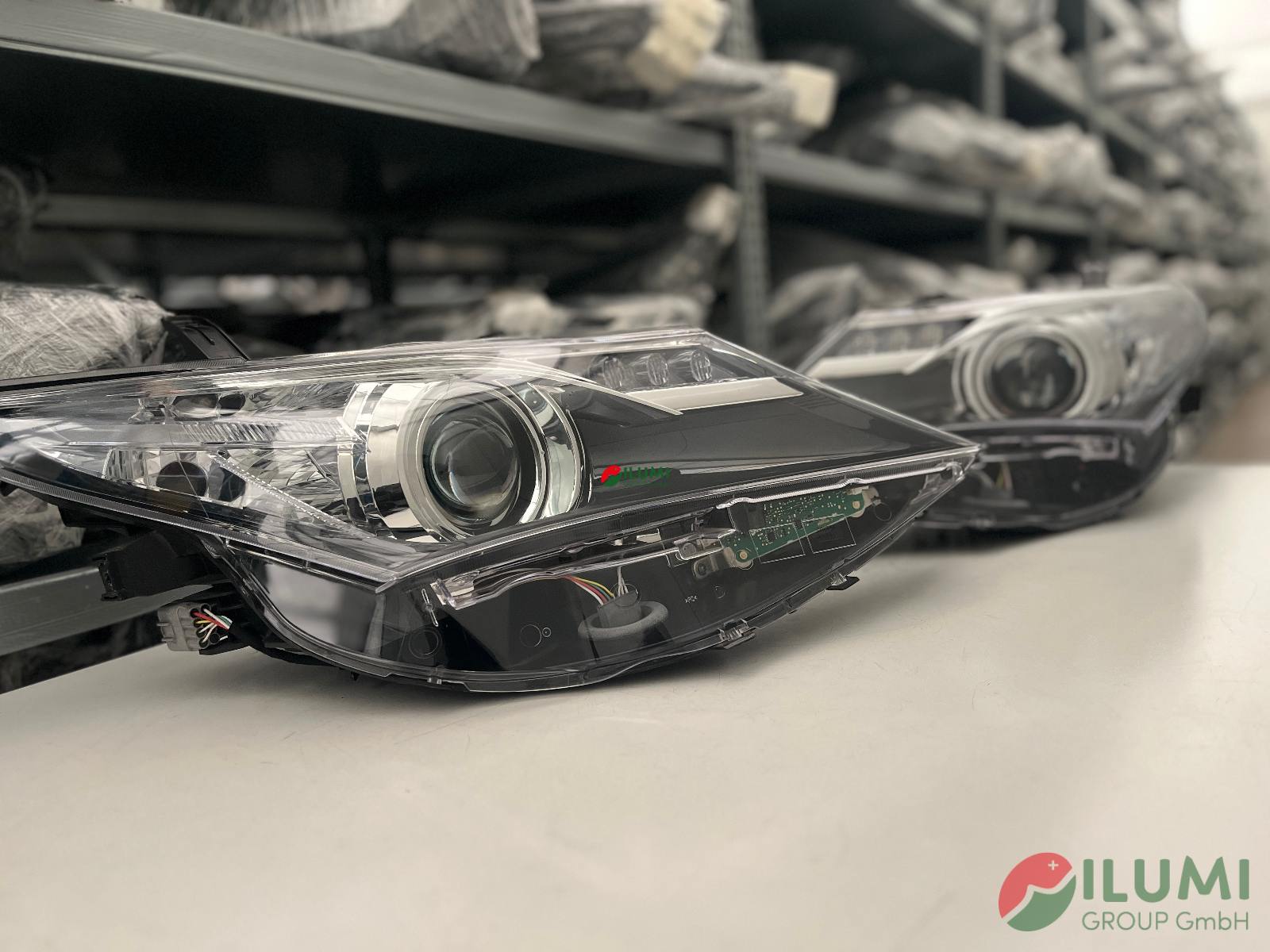 TOYOTA AURIS SCHEINWERFER HALOGEN LED L+R  89907726