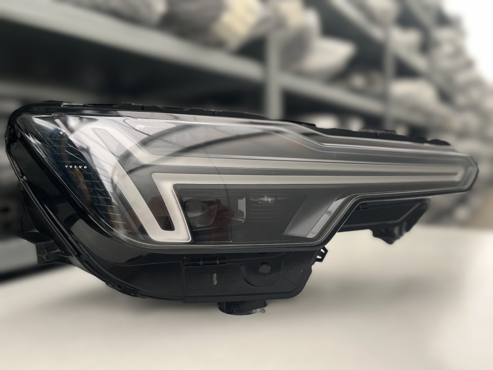 VOLVO XC90 II LIFT VOLL LED HIGH SCHEINWERFER RECHTS KPL 32365980