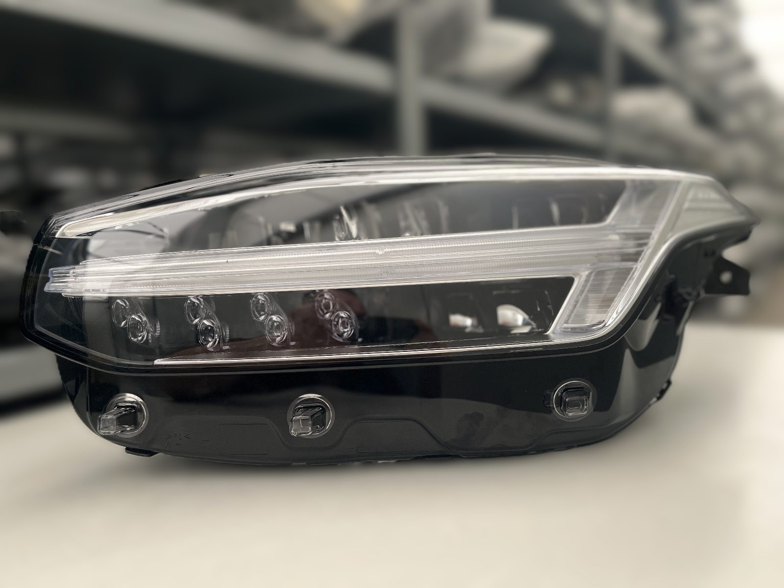 VOLVO XC90 VOLL LED SCHEINW LINKS KPL 32338952