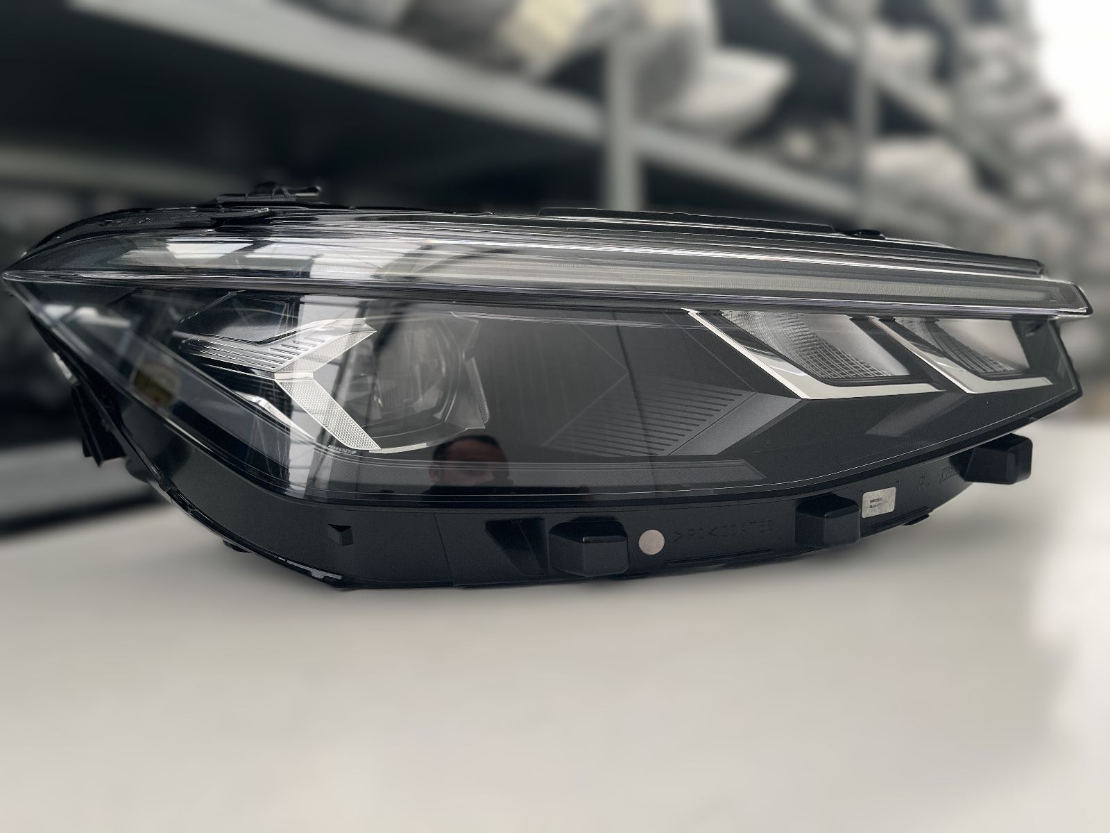 VW PASSAT B9 VOLL LED SCHEINW RECHTS KPL 3J1941006