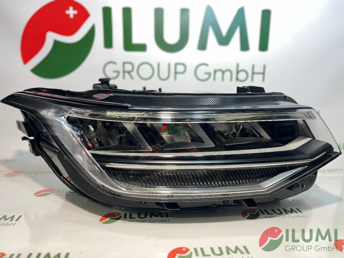 VW TIGUAN 5NB LIFT VOLL LED SCHEINWERFER RECHTS 5NB941036C